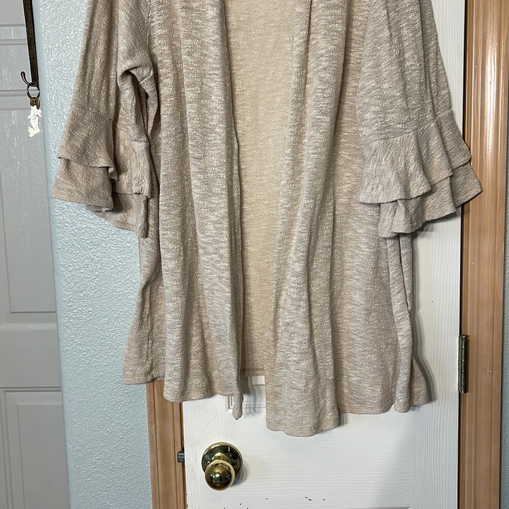 Cardigan - Picture 3 of 6